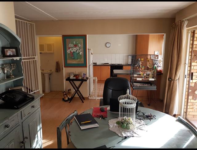 3 BEDROOM DUPLEX TO LET IN HONEYDEW